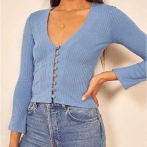 Gellar Knit Top Blue